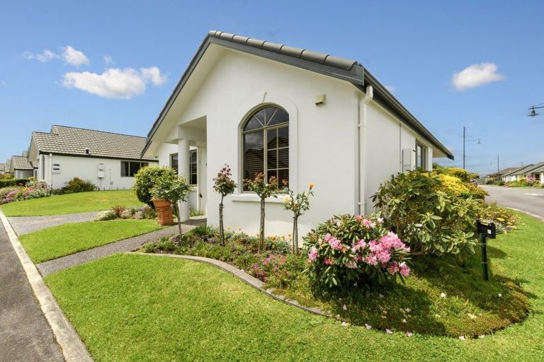 Photo of property in Orange Grove Village, 38/22 Pyes Pa Road, Pyes Pa, Tauranga, 3112