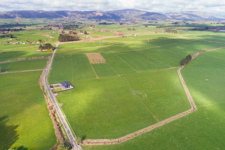 Photo of property in 201 Akers Road, Linton, Palmerston North, 4472