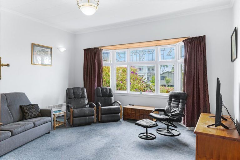 Photo of property in 49 Romilly Street, Westport, 7825