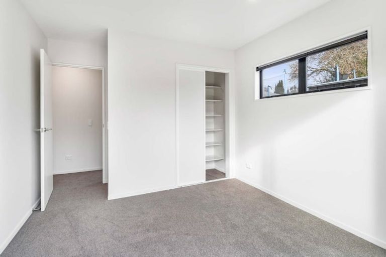 Photo of property in 21 Quinns Road, Shirley, Christchurch, 8013