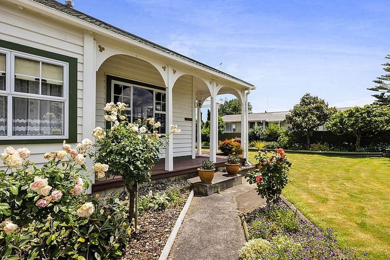 Photo of property in 53 Fantham Street, Hawera, 4610