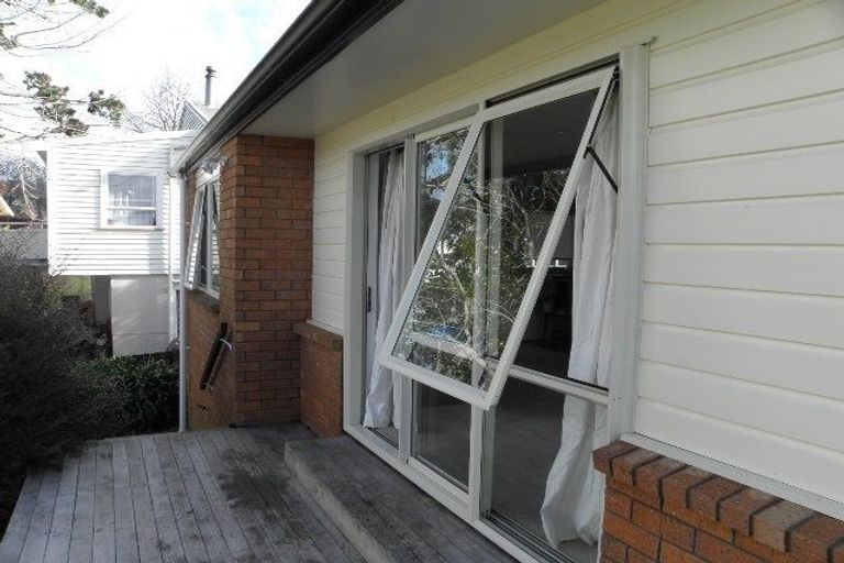 Photo of property in 60a Titirangi Road, New Lynn, Auckland, 0600