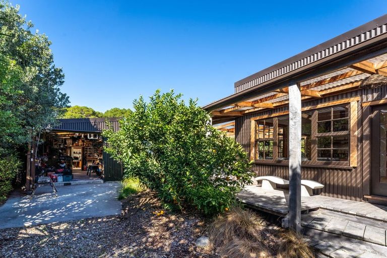 Photo of property in 132 Barnett Avenue, Best Island, Richmond, 7081