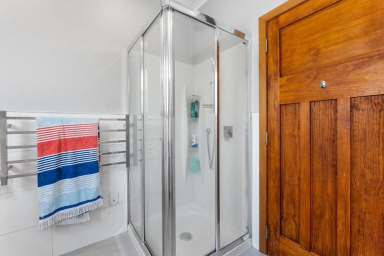 Photo of property in 63 Brightwater Terrace, Terrace End, Palmerston North, 4410