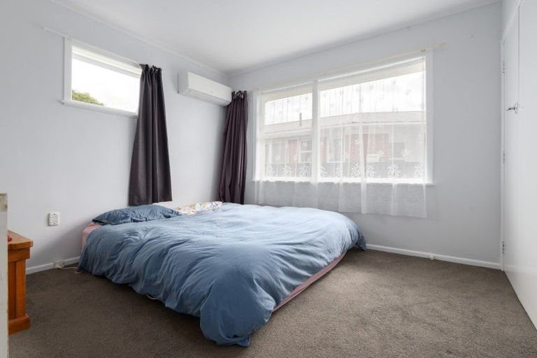 Photo of property in 53 Collins Road, Melville, Hamilton, 3206