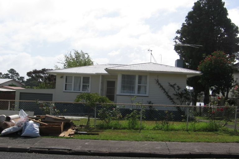 Photo of property in 11 Aronui Terrace, Kelston, Auckland, 0602