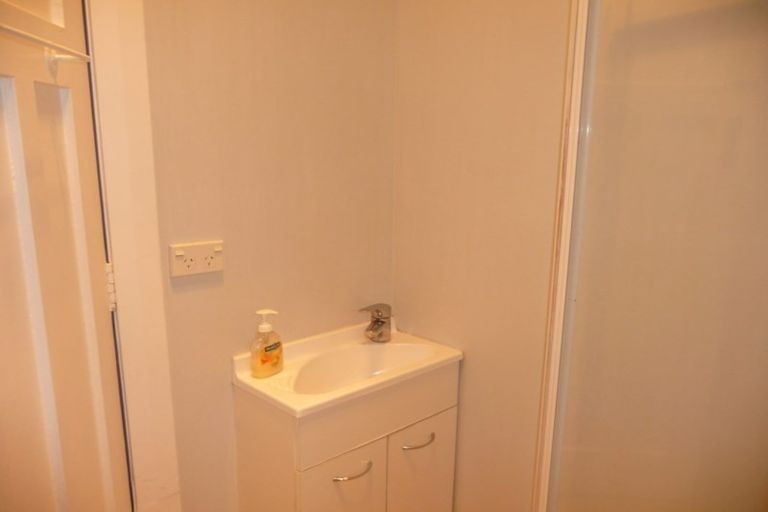 Photo of property in 803 Dominion Road, Mount Eden, Auckland, 1041