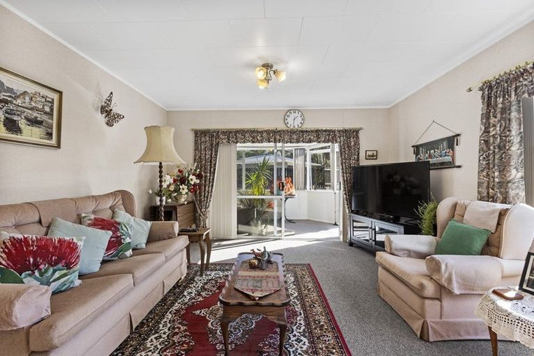 Photo of property in 1/9 Pukekohatu Street, Waitara, 4320