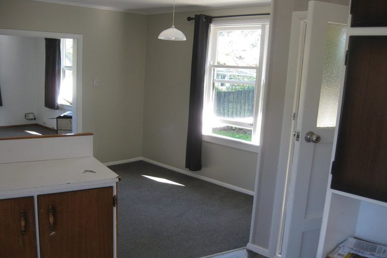 Photo of property in 17 Macaulay Street, Johnsonville, Wellington, 6037