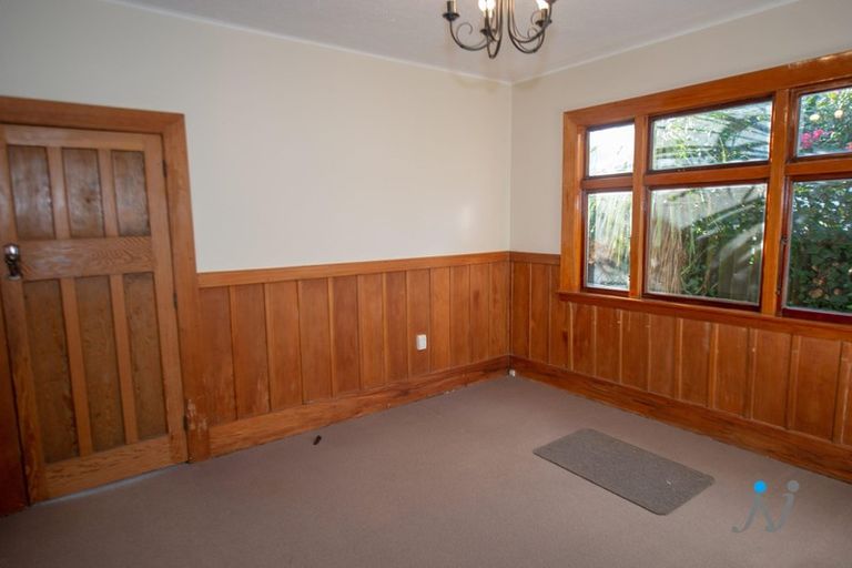 Photo of property in 100 Malcolm Avenue, Beckenham, Christchurch, 8023