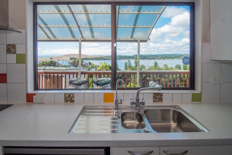 Photo of property in 70 Cheviot Street, Mangawhai Heads, Mangawhai, 0505