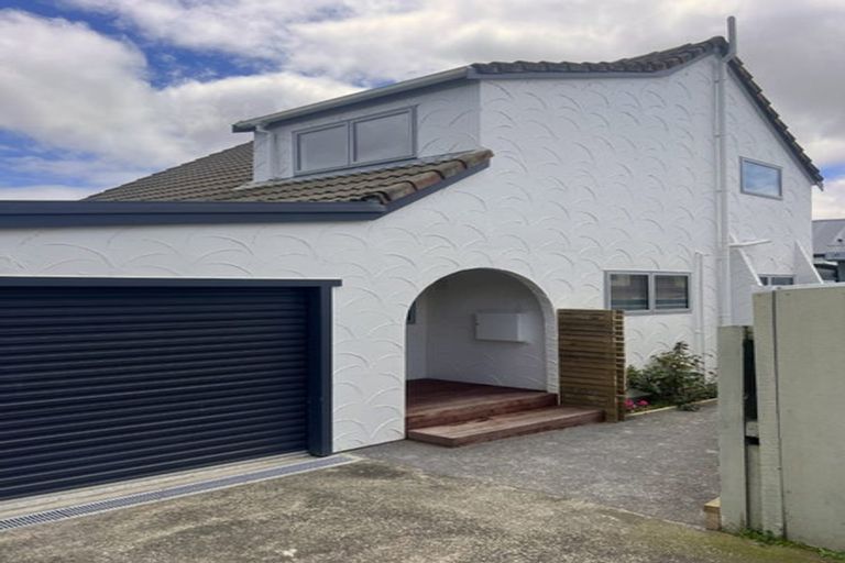 Photo of property in 22b Abilene Crescent, Churton Park, Wellington, 6037