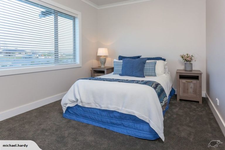 Photo of property in 154 Kupe Drive, Whitianga, 3510