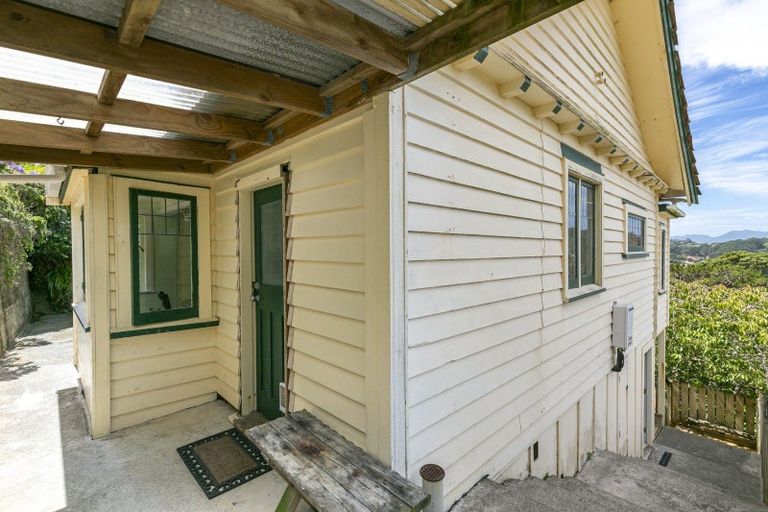 Photo of property in 11 Priscilla Crescent, Mornington, Wellington, 6021