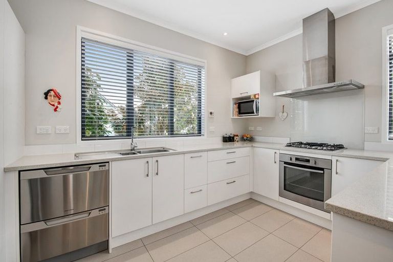 Photo of property in 30 Cape Cod Drive, Gulf Harbour, Whangaparaoa, 0930