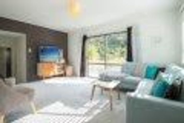 Photo of property in 146 Glendhu Road, Bayview, Auckland, 0629