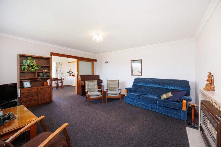 Photo of property in 37 Epsom Road, Hokowhitu, Palmerston North, 4410