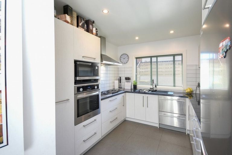 Photo of property in 20 Parkhill Avenue, Mornington, Dunedin, 9011