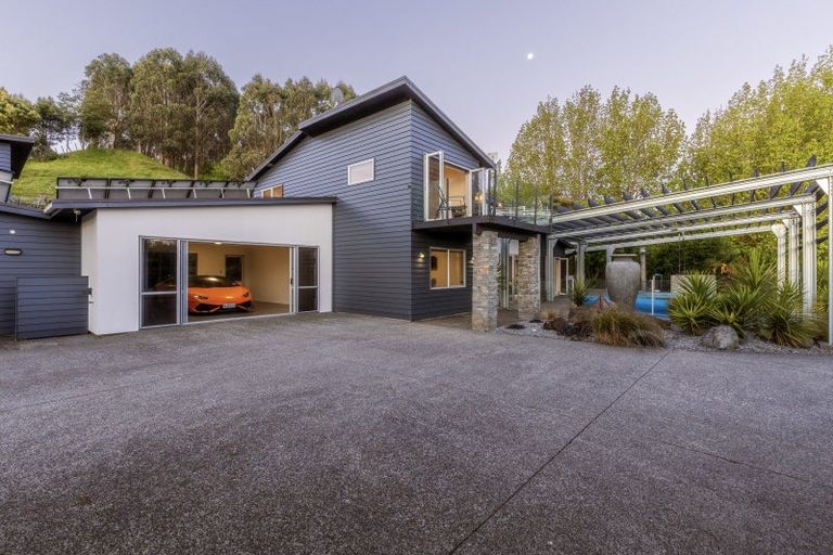 Photo of property in 671 No 3 Line, Okoia, Whanganui, 4582