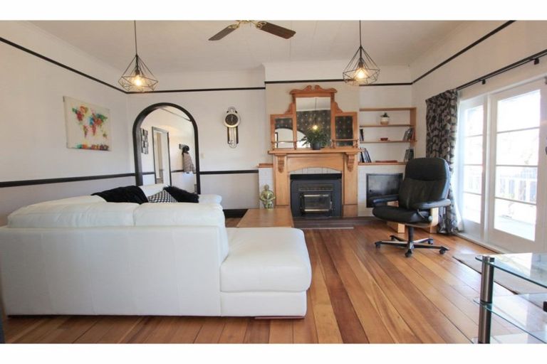 Photo of property in 37 Muller Road, Blenheim, 7201