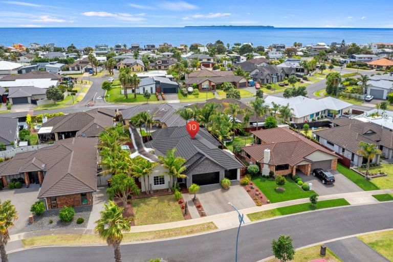 Photo of property in 10 Serena Key, Papamoa Beach, Papamoa, 3118