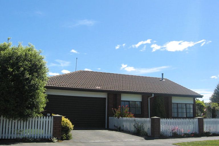 Photo of property in 34 Reginald Street, Burwood, Christchurch, 8083