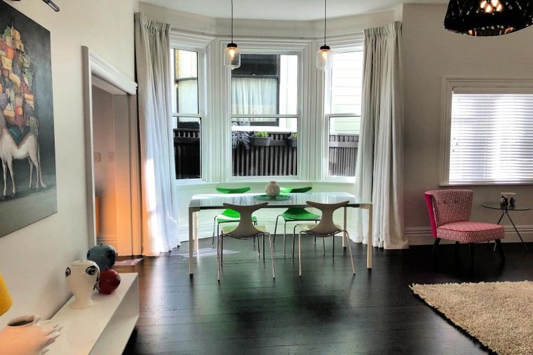 Photo of property in 15 Park Street, Thorndon, Wellington, 6011