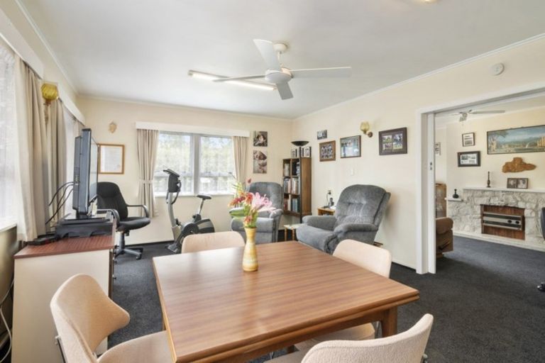 Photo of property in 1 Martin Avenue, Wakefield, 7025