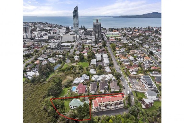 Photo of property in 45a Byron Avenue, Takapuna, Auckland, 0622