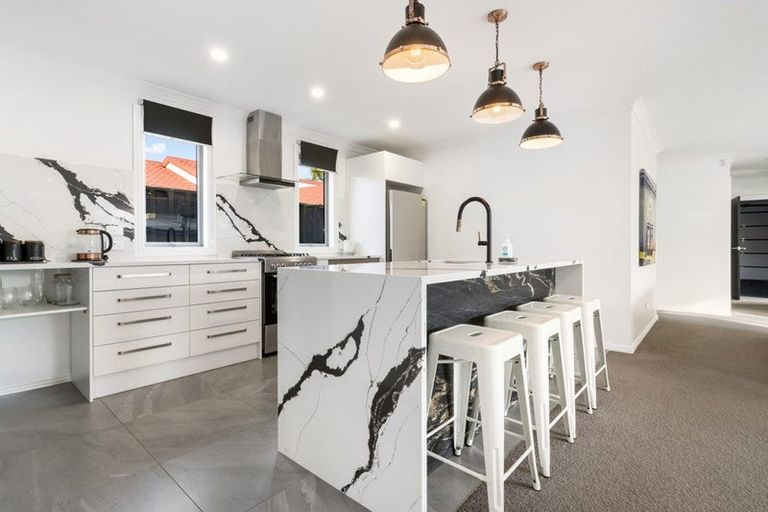 Photo of property in 4 Waikuku Beach Road, Waikuku Beach, 7473