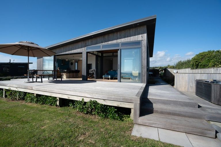 Photo of property in 249 Lower Puniho Road, Warea, New Plymouth, 4381