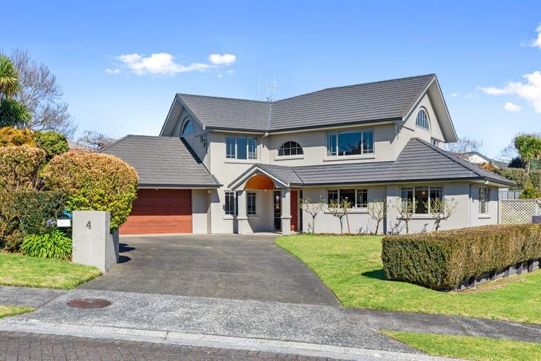 Photo of property in 4 Caernarvon Rise, Bethlehem, Tauranga, 3110
