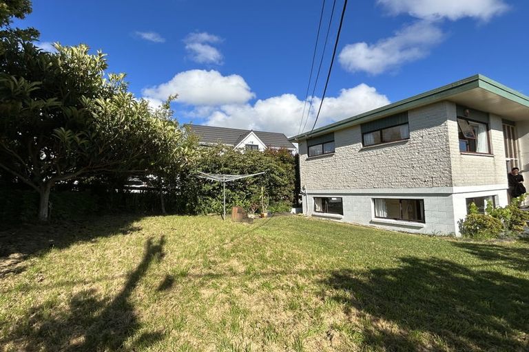 Photo of property in 1/49 Galaxy Drive, Mairangi Bay, Auckland, 0630
