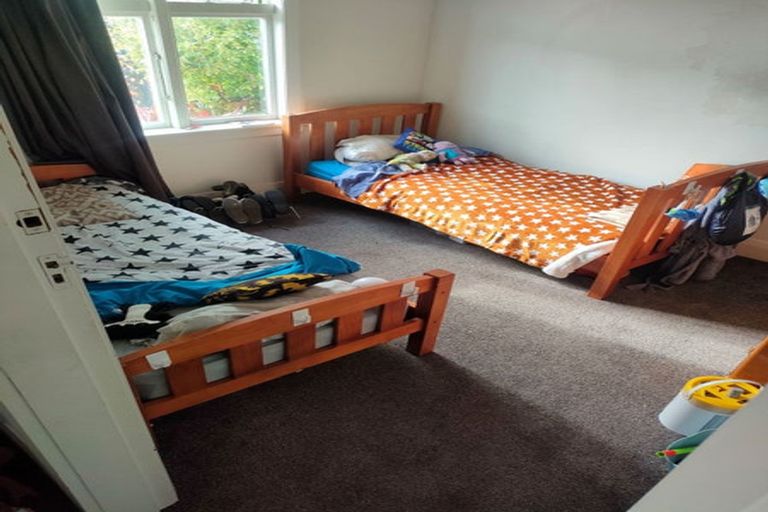 Photo of property in 190 Travis Road, New Brighton, Christchurch, 8083