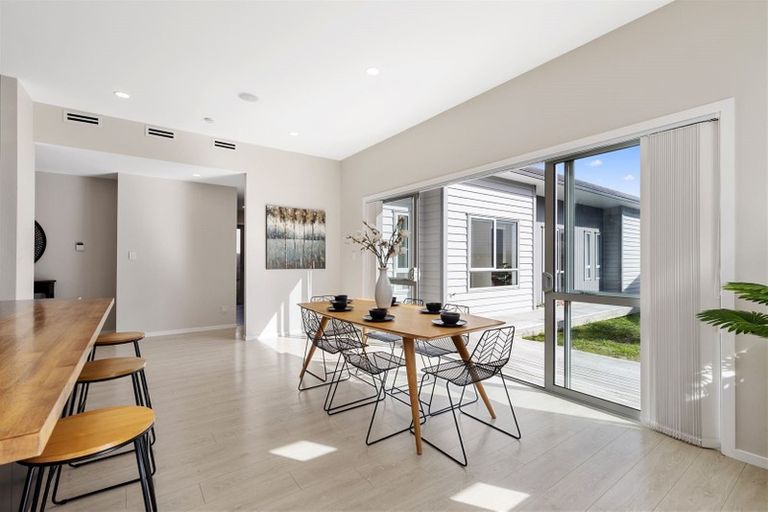 Photo of property in 42 Huarahi Pai Road, Huapai, Kumeu, 0810