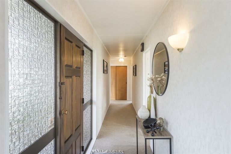 Photo of property in 80 John F Kennedy Drive, Milson, Palmerston North, 4414