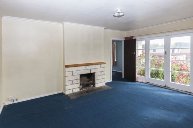 Photo of property in 11 Pembroke Street, Avondale, Christchurch, 8061