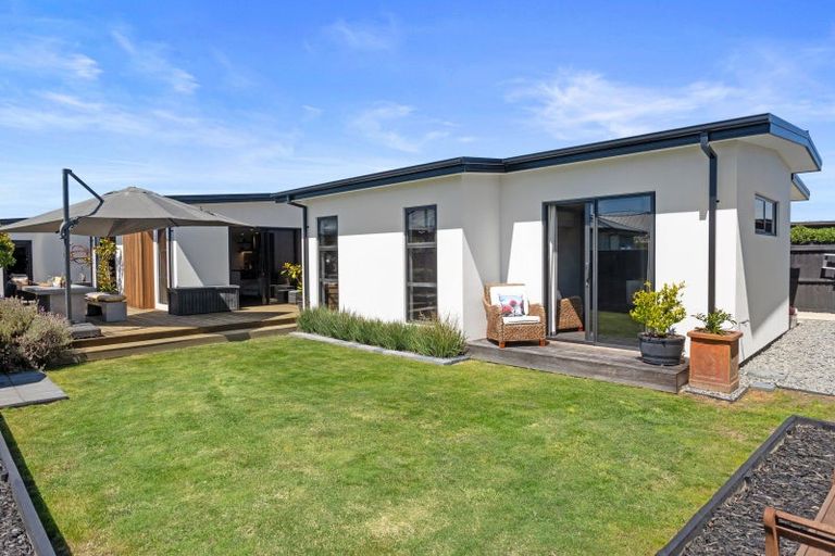 Photo of property in 69 Sutherland Drive, Kaiapoi, 7630