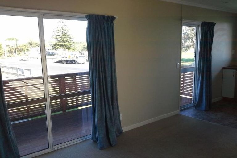 Photo of property in 36 Smeaton Road, Bell Block, New Plymouth, 4312