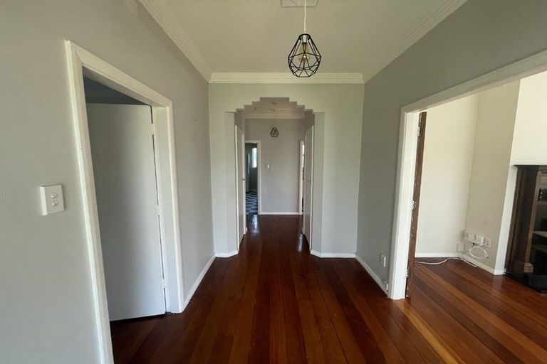 Photo of property in 923 High Street, Avalon, Lower Hutt, 5011