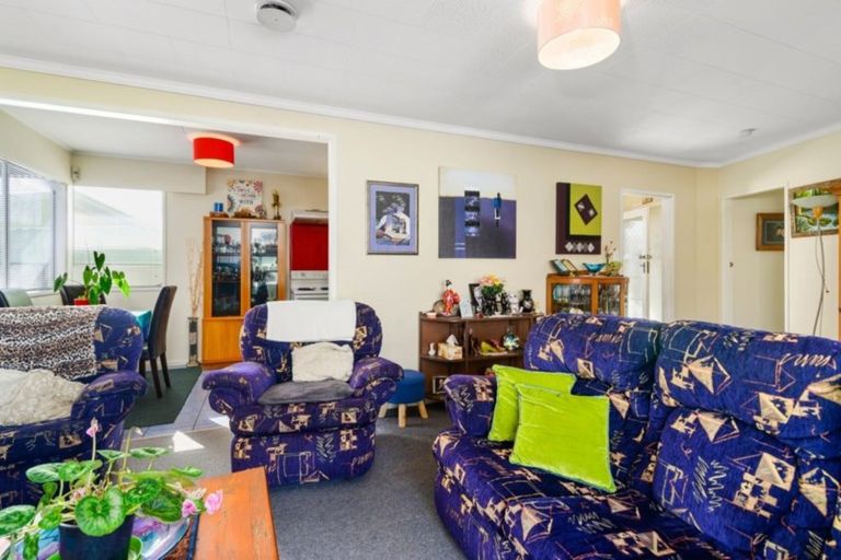 Photo of property in 105 Clayton Road, Mangakakahi, Rotorua, 3015