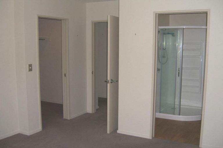 Photo of property in 43 Earnslaw Crescent, Bryndwr, Christchurch, 8053