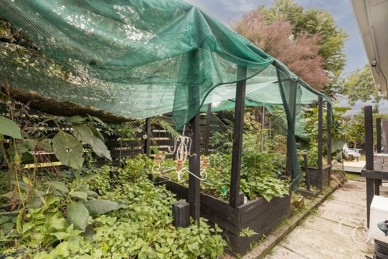 Photo of property in 140 Sutherland Road, Brookfield, Tauranga, 3110