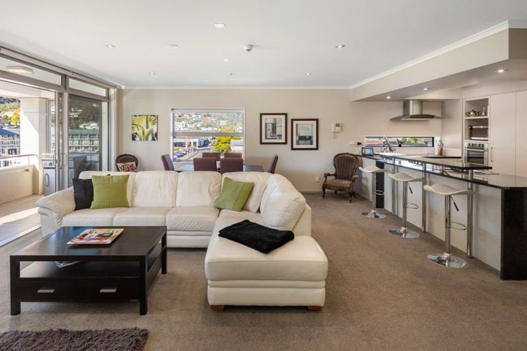 Photo of property in Oxleys Rock Apartments, 401/6 London Quay, Picton, 7220