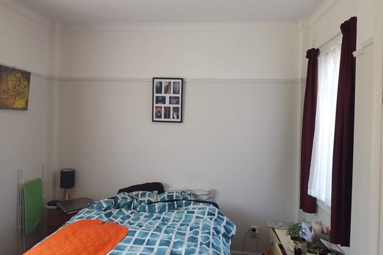 Photo of property in Norton Flats, 1/302 Willis Street, Aro Valley, Wellington, 6011