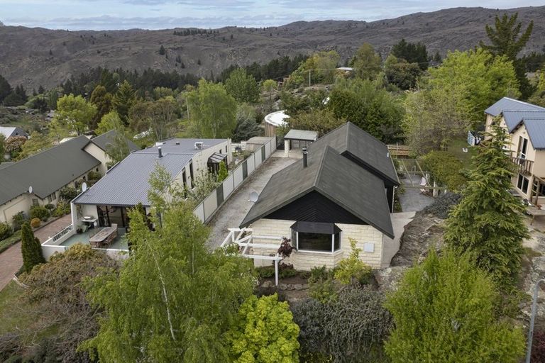 Photo of property in 35 Kamaka Crescent, Bridge Hill, Alexandra, 9320