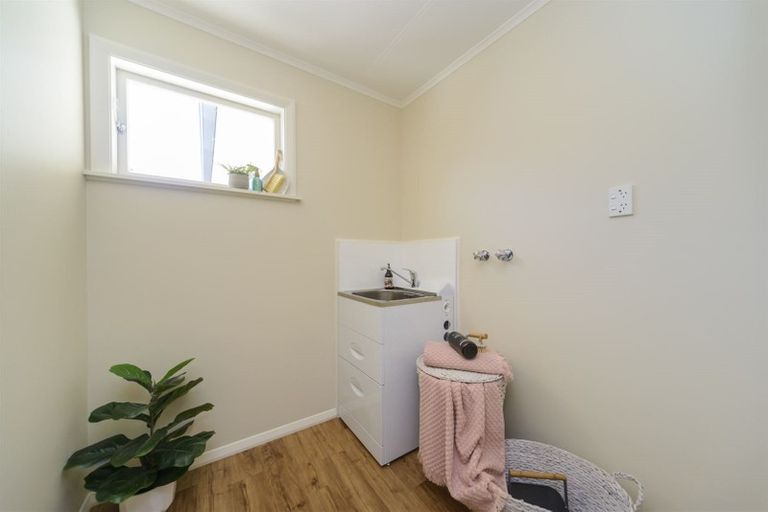 Photo of property in 25 Wincanton Place, Awapuni, Palmerston North, 4412