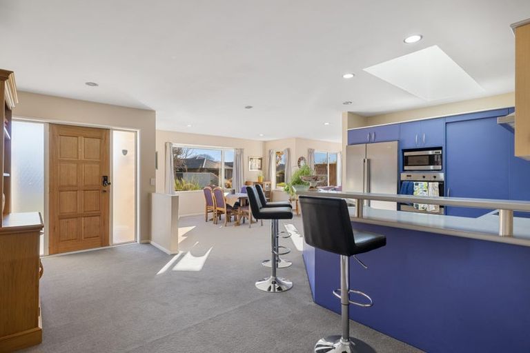 Photo of property in 21 Bernadette Street, Aidanfield, Christchurch, 8025