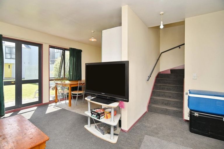 Photo of property in 5/74 Hansons Lane, Upper Riccarton, Christchurch, 8041