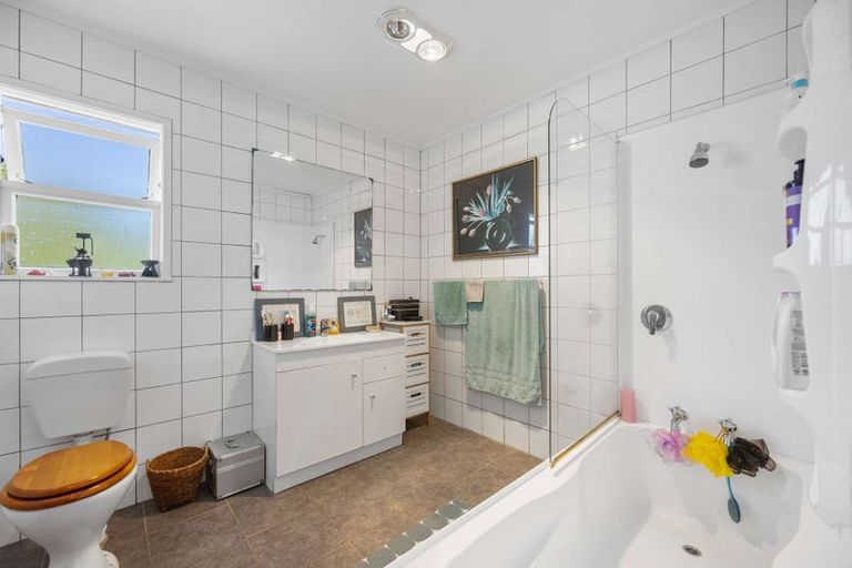 Photo of property in 86 Revans Street, Featherston, 5710